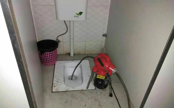 岑溪蹲便疏通